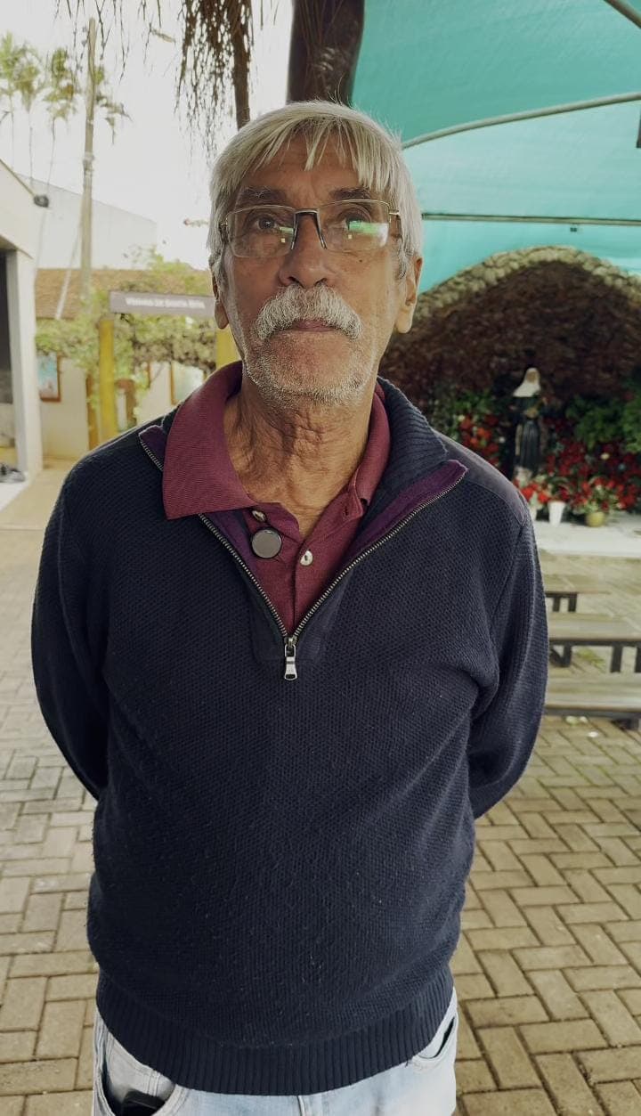 Um lindo testemunho de gratidão á Santa Rita